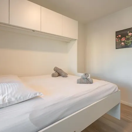 Apartment Modern 2bedroom W Balcony Near The *